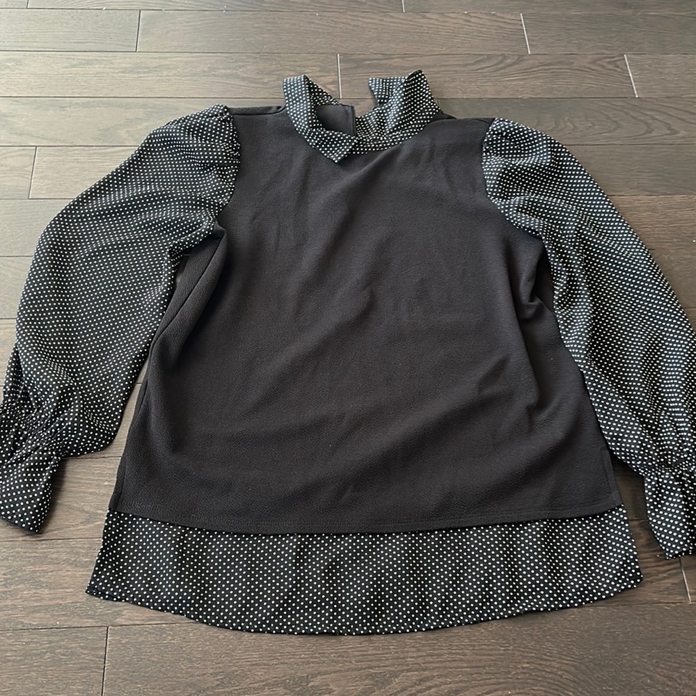 adrianna papell blouse size S